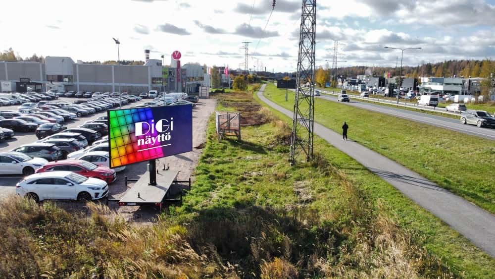 Led-näyttö kehä kolmosen varrella